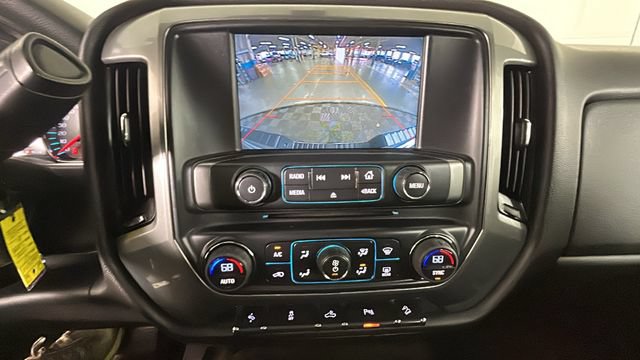 Used 2015 Chevrolet Silverado 1500 LT w/ LT Convenience Package AWD/4WD image 23