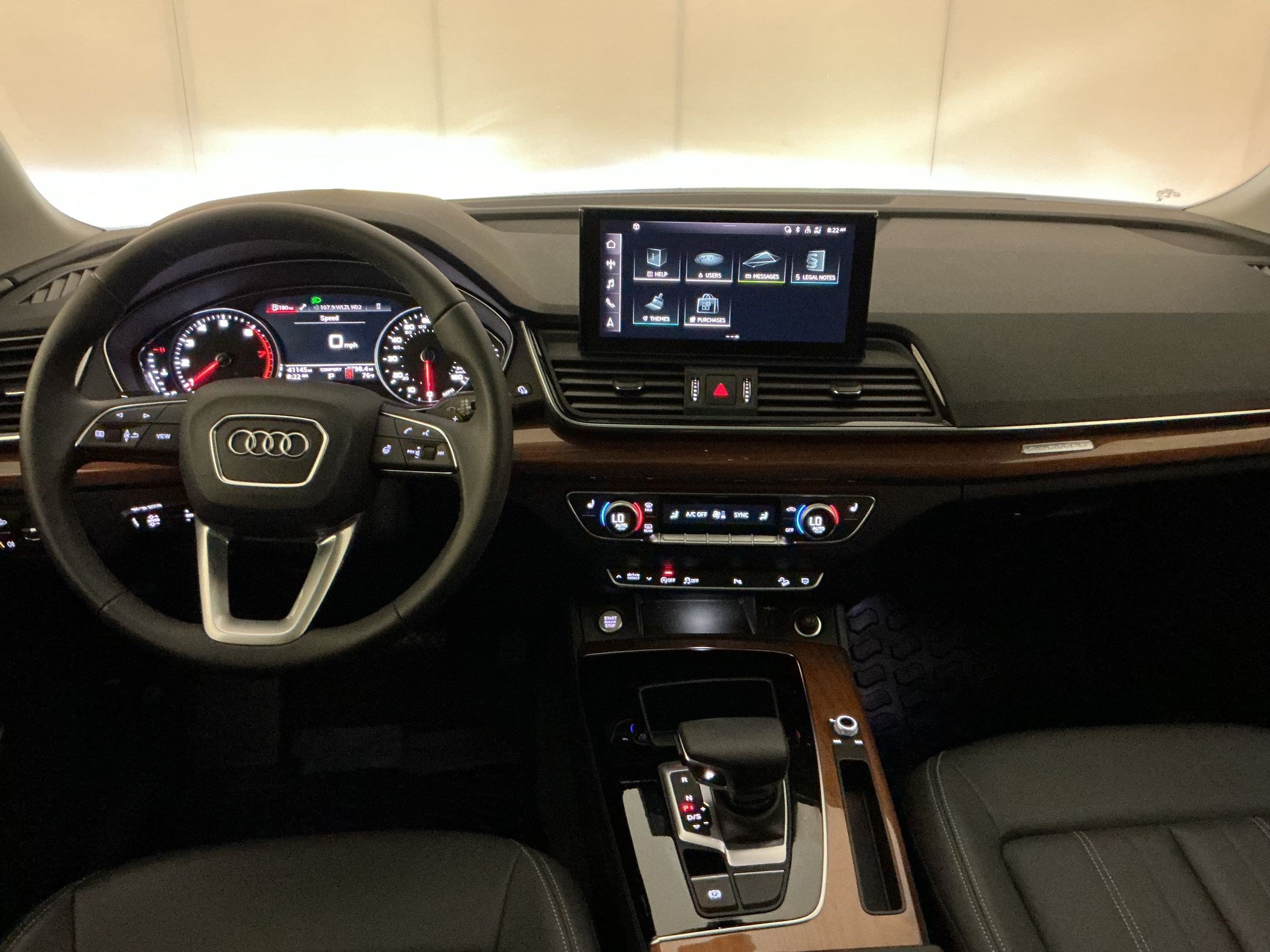 Used 2023 Audi Q5 2.0T Premium w/ Convenience Package AWD/4WD image 15
