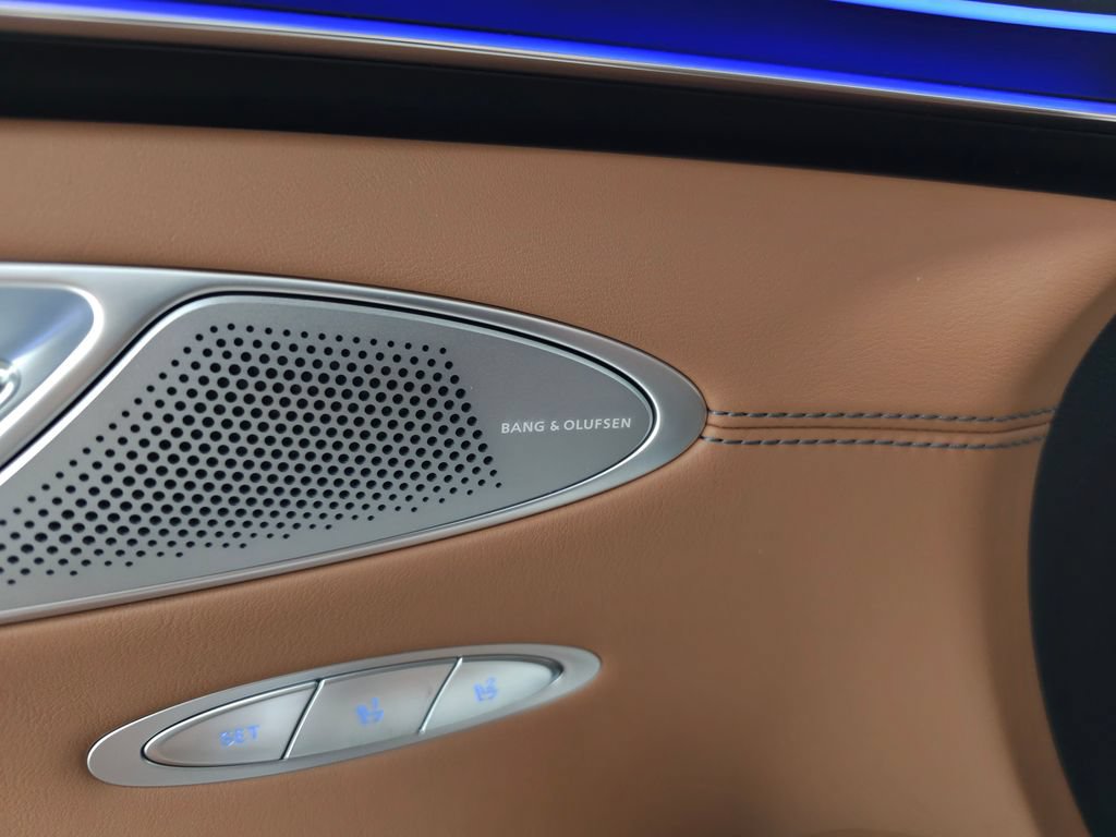 New 2027 Genesis Electrified GV70 Prestige AWD/4WD image 11