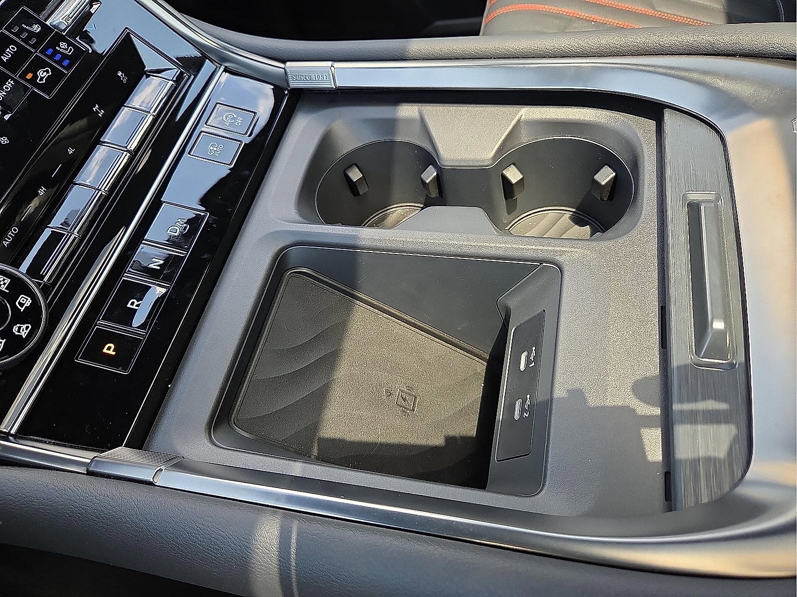 New 2025 Nissan Armada PRO-4X w/ Pro-4X Premium Package image 25