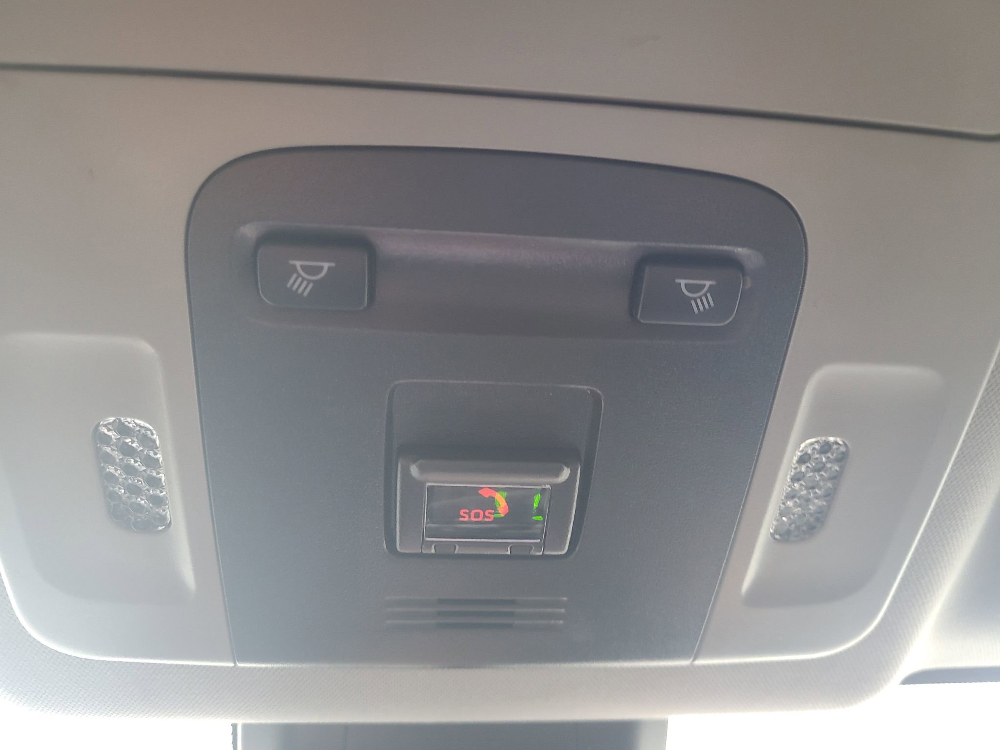 Used 2022 Toyota Camry LE image 22