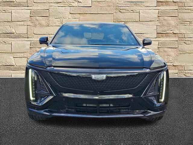 Certified 2026 Cadillac Lyriq Sport AWD/4WD image 5