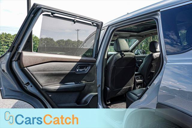 Used 2023 Nissan Rogue SL w/ SL Premium Package FWD image 32
