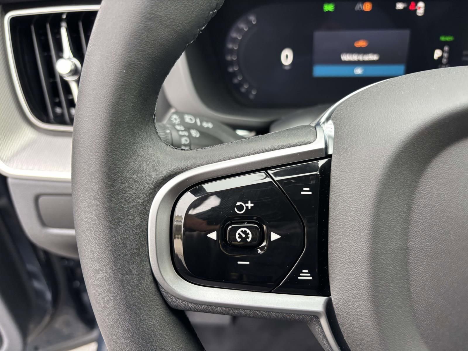 New 2026 Volvo XC60 T8 Ultra w/ Protection Package Premier image 16