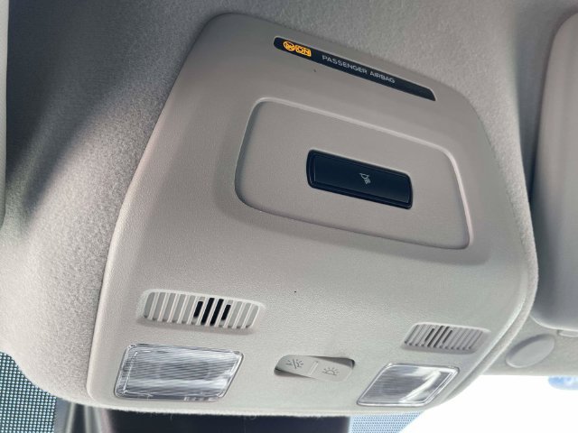 New 2026 Ford Transit 250 148 Medium Roof w/ Load Area Protection Package RWD image 17