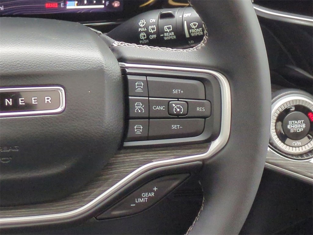 Used 2022 Jeep Wagoneer Series II w/ Convenience Group I image 11