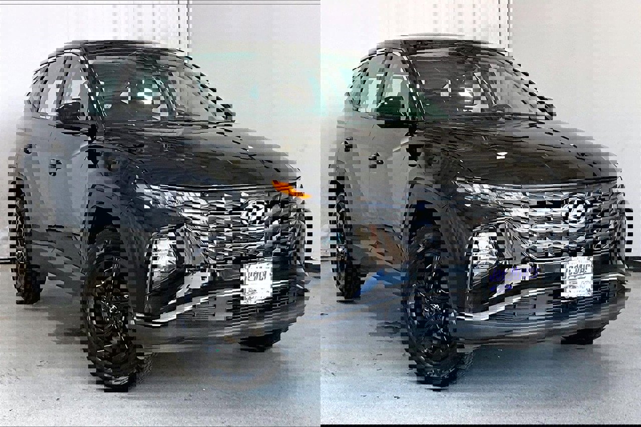 Used 2023 Hyundai Tucson SE