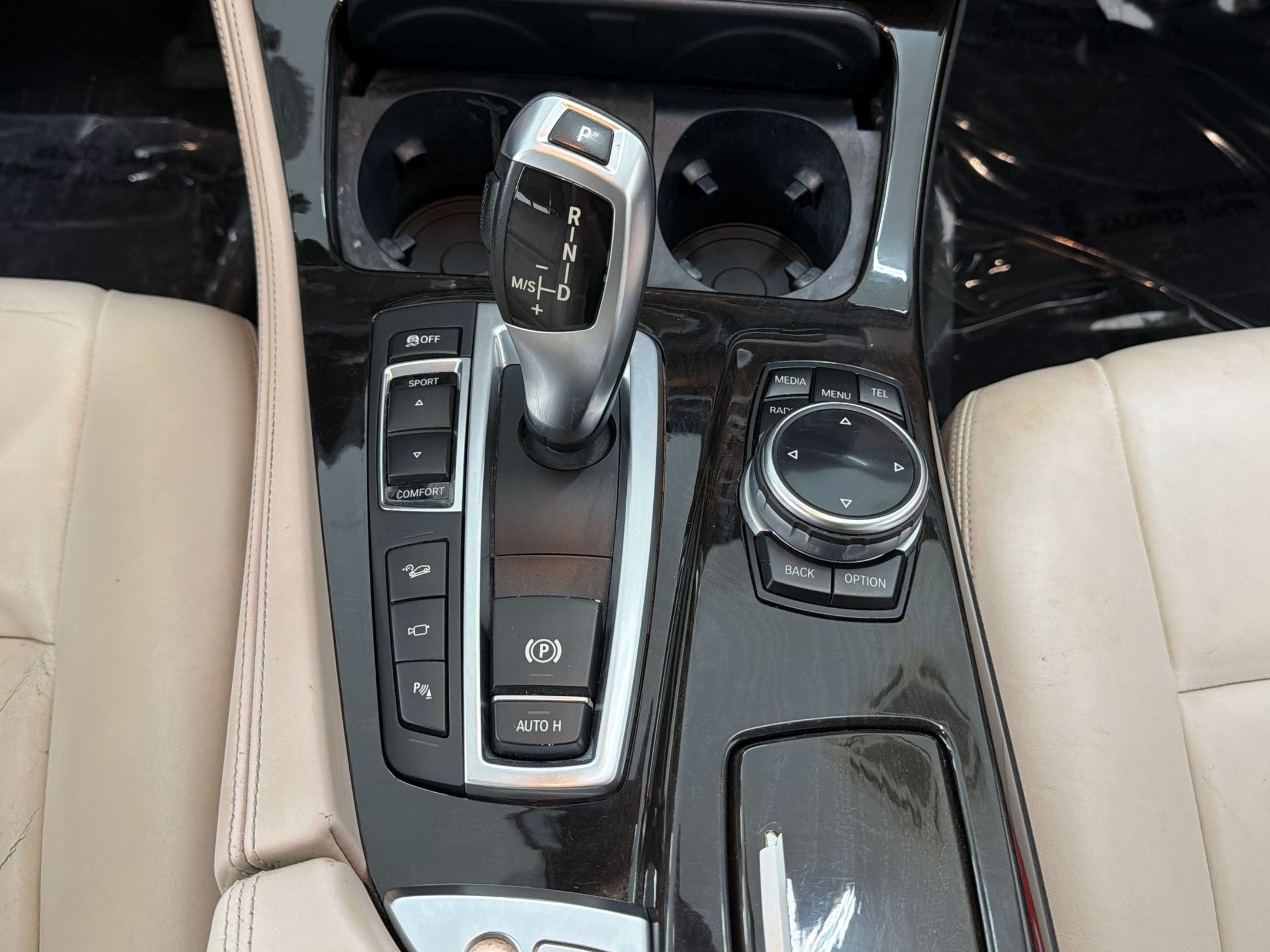 Used 2014 BMW 535i xDrive Sedan AWD/4WD image 17
