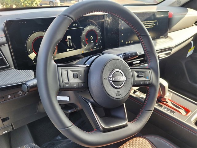 New 2026 Nissan Kicks SR image 7