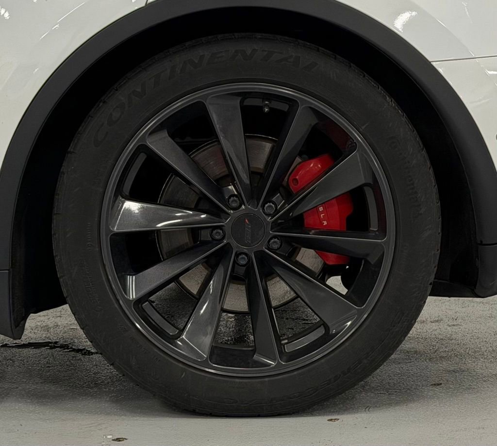 Used 2020 Tesla Model Y Performance image 9