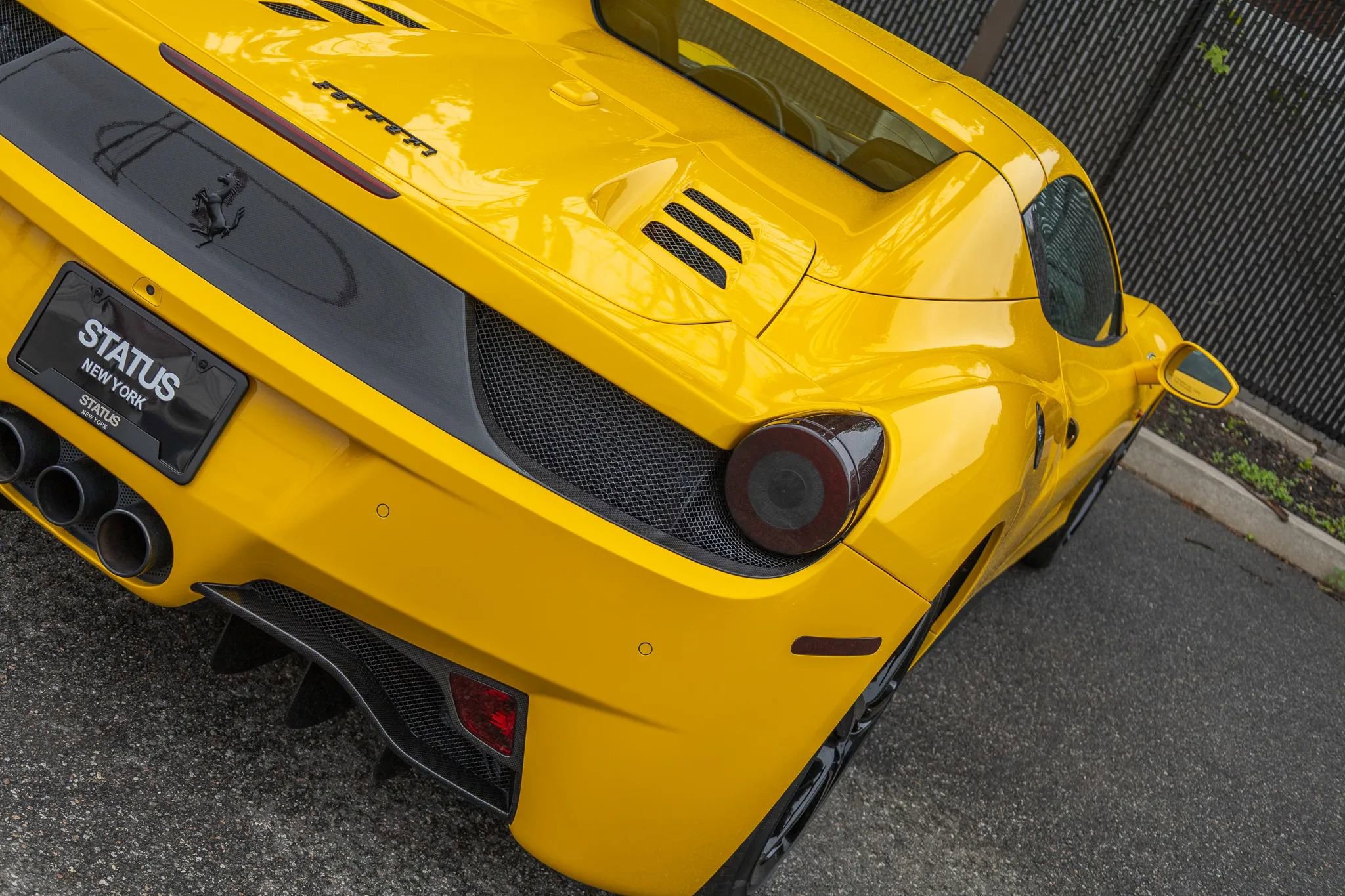 Used 2013 Ferrari 458 Spider RWD image 55