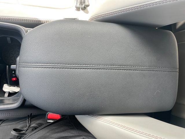 Used 2023 Toyota RAV4 XLE Premium AWD/4WD image 17