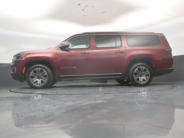 Used 2024 Jeep Wagoneer L Series II w/ Flexible Seating Group RWD image 56