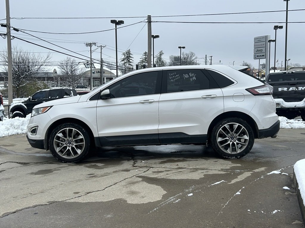 Used 2018 Ford Edge Titanium w/ Equipment Group 302A image 10