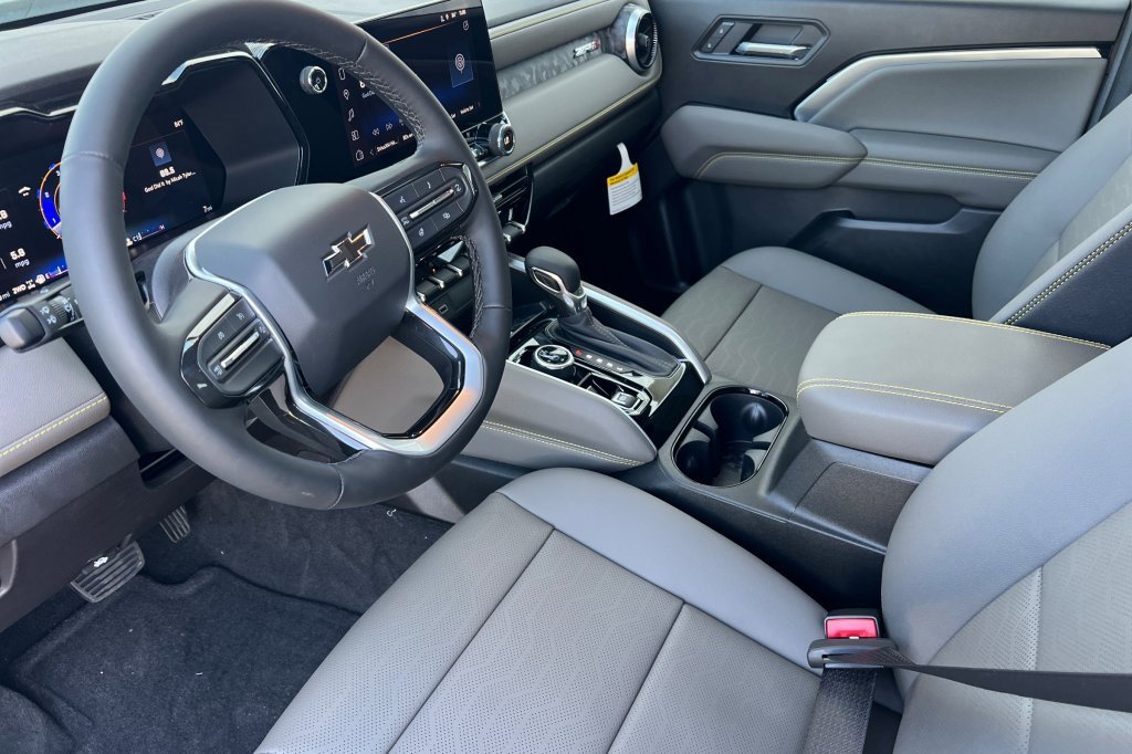 New 2026 Chevrolet Colorado ZR2 w/ Technology Package image 7