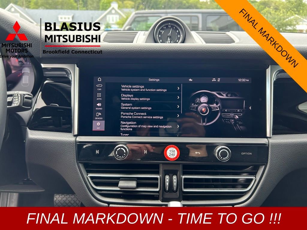 Used 2022 Porsche Macan image 92