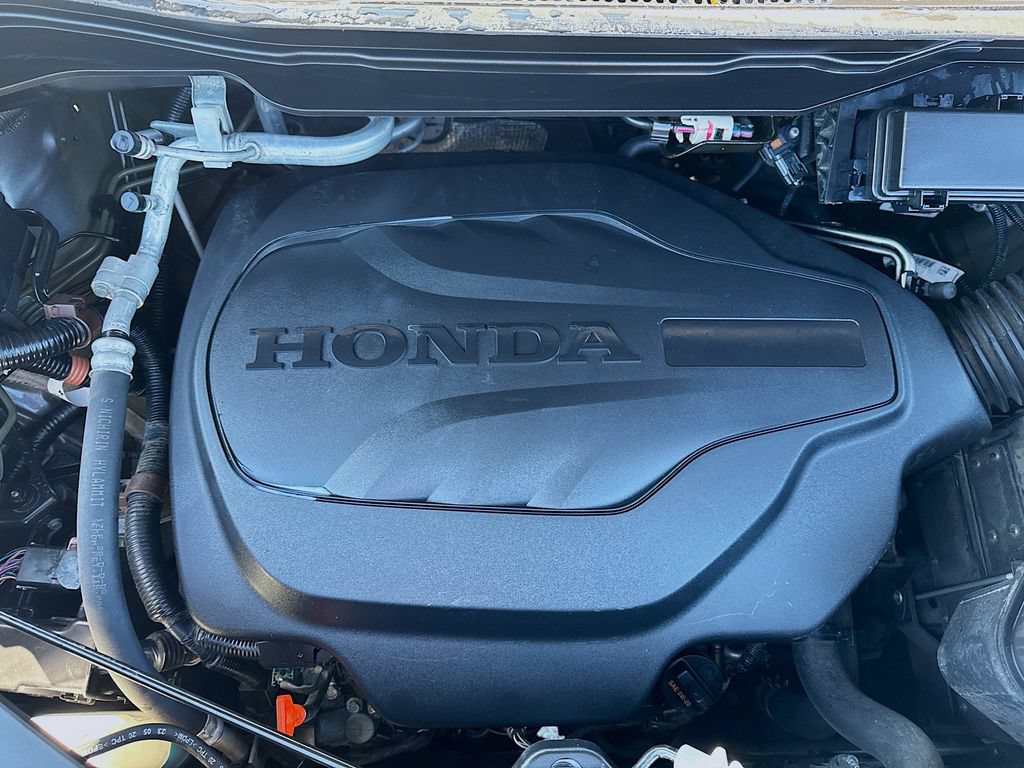 Used 2021 Honda Pilot Touring image 32