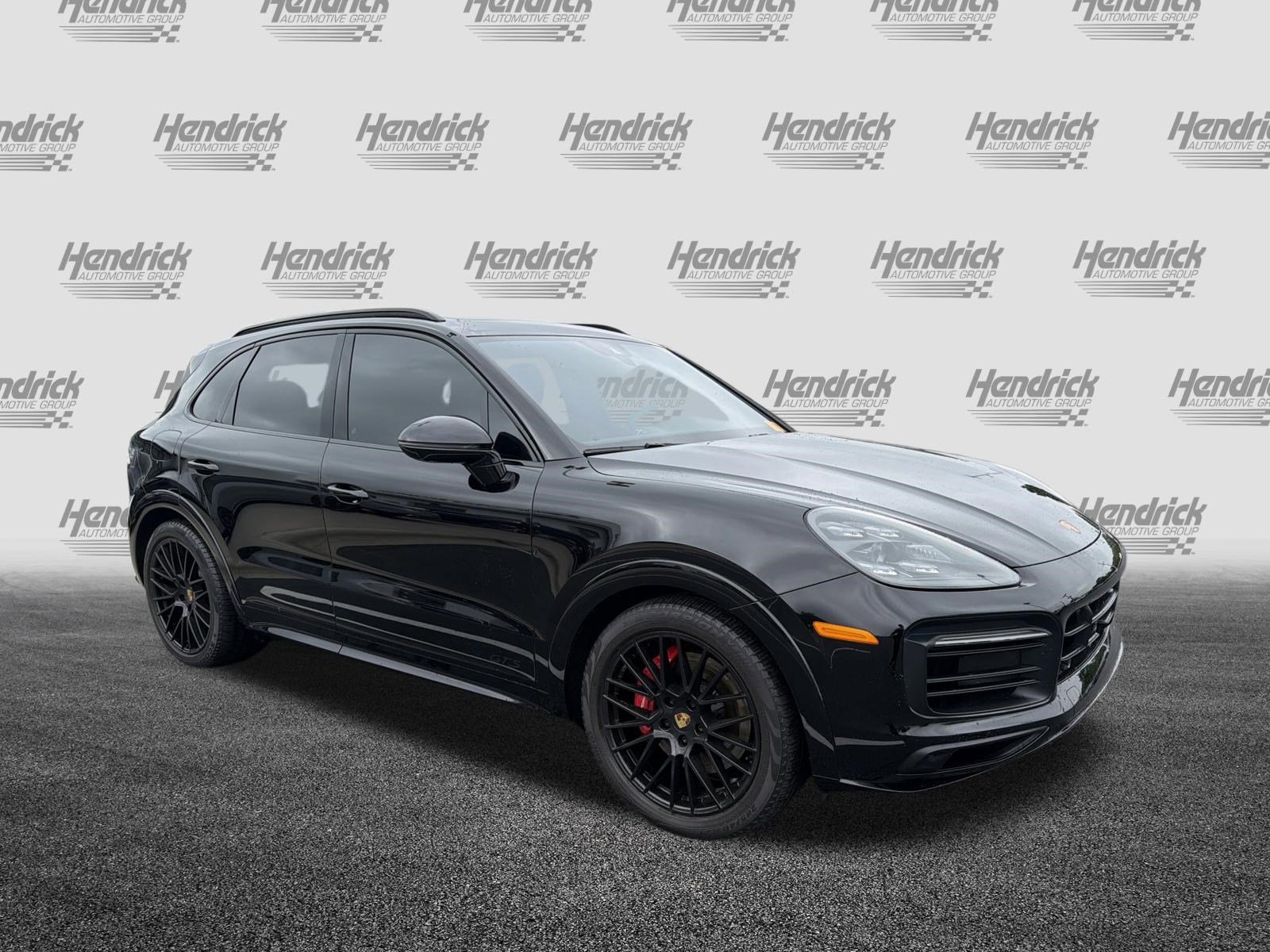 Used 2021 Porsche Cayenne GTS AWD/4WD image 2