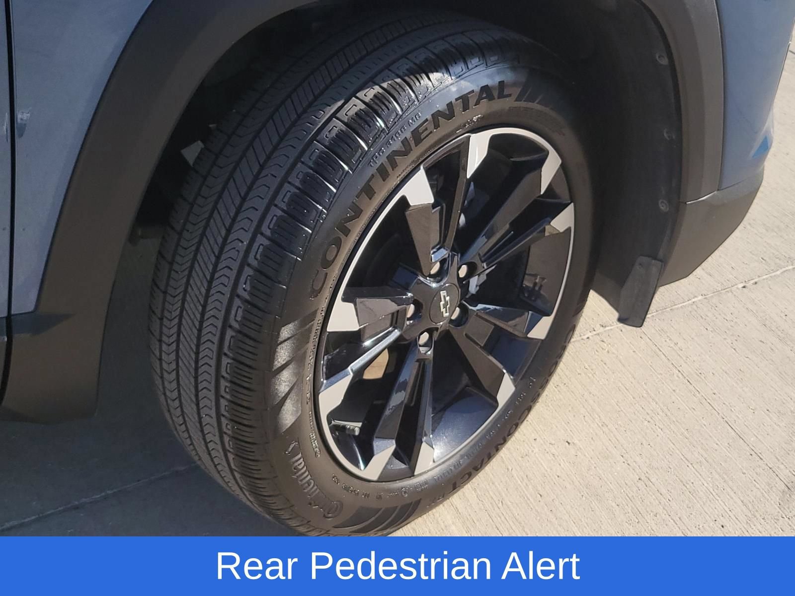 Used 2026 Chevrolet Equinox RS w/ Convenience Package III FWD image 7