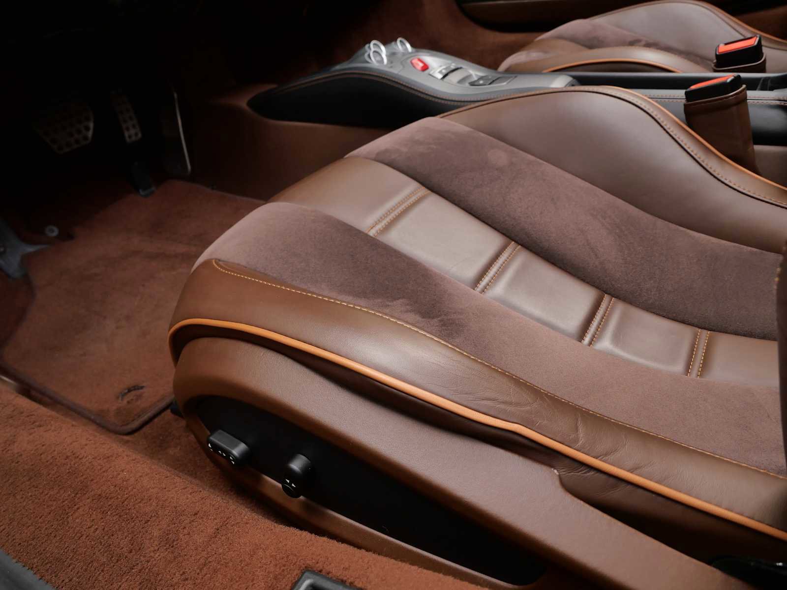 Certified 2014 Ferrari 458 Spider image 22