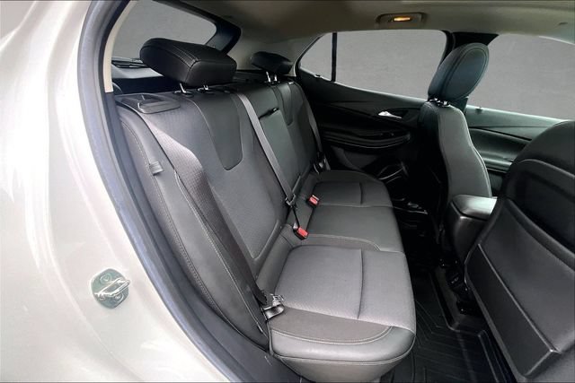 Used 2022 Buick Encore GX Select w/ Advanced Technology Package FWD image 25