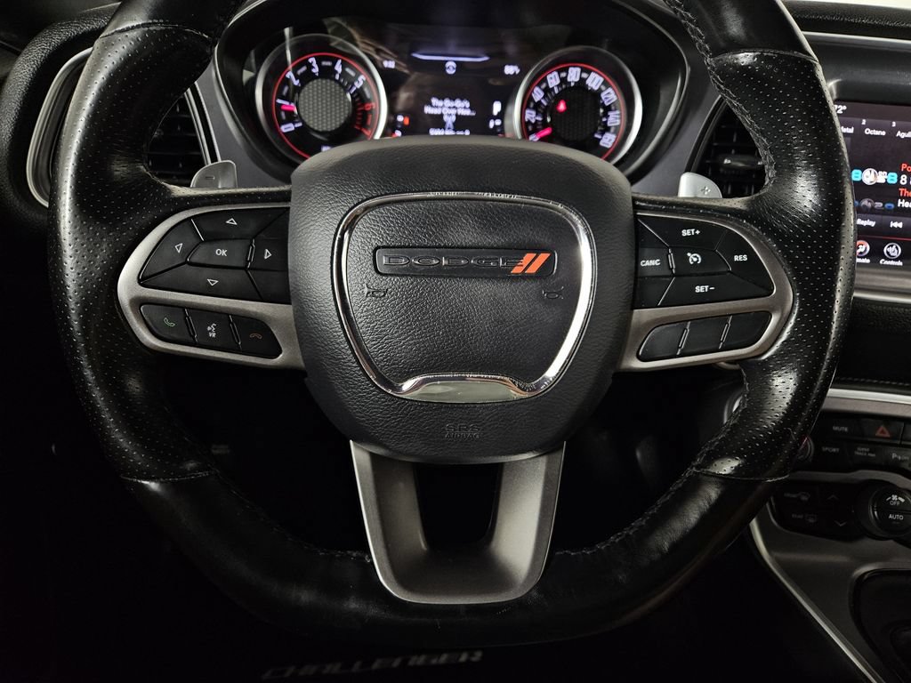 Used 2020 Dodge Challenger R/T w/ Performance Handling Group RWD image 12