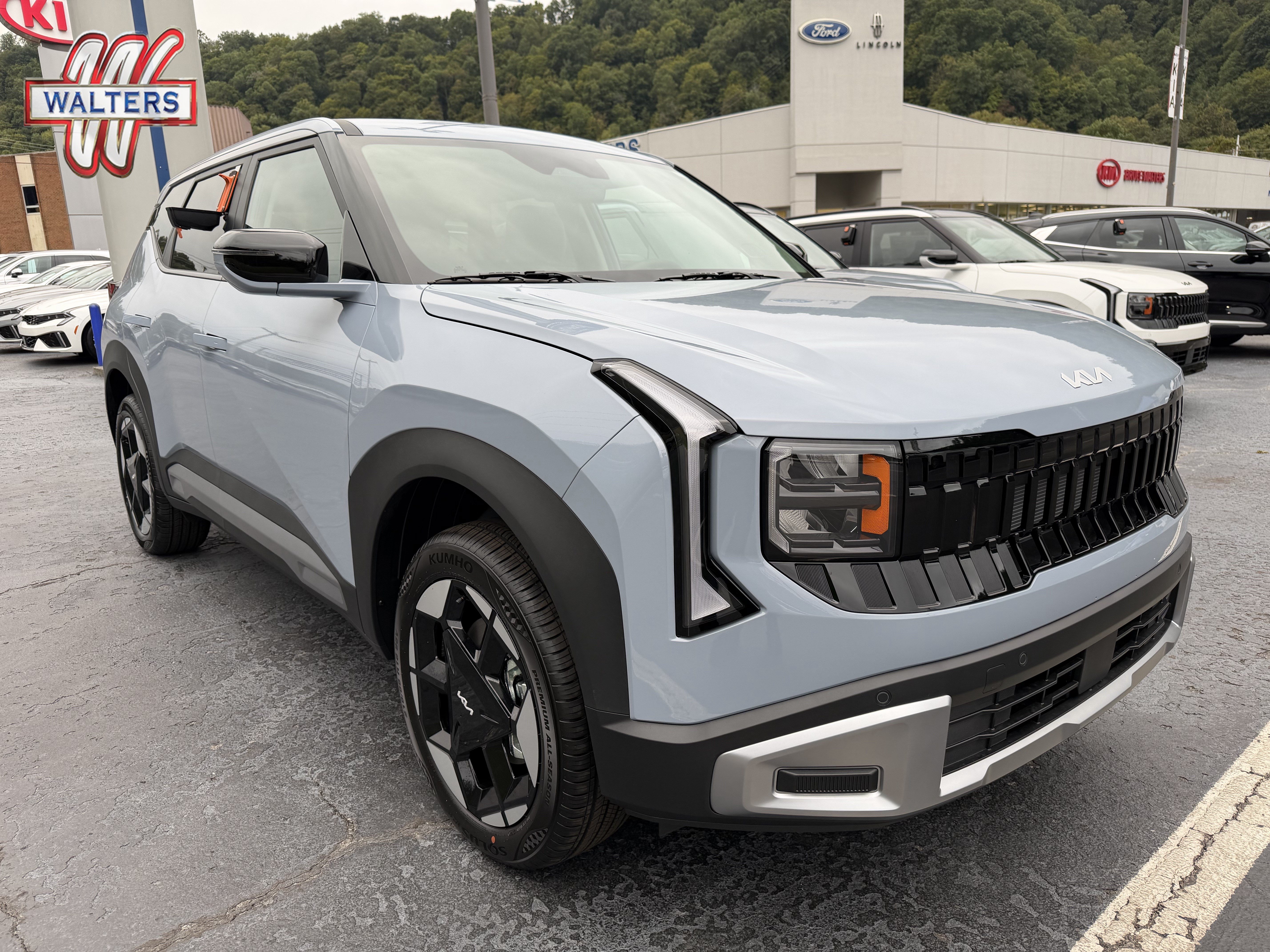 New 2027 Kia Seltos S
