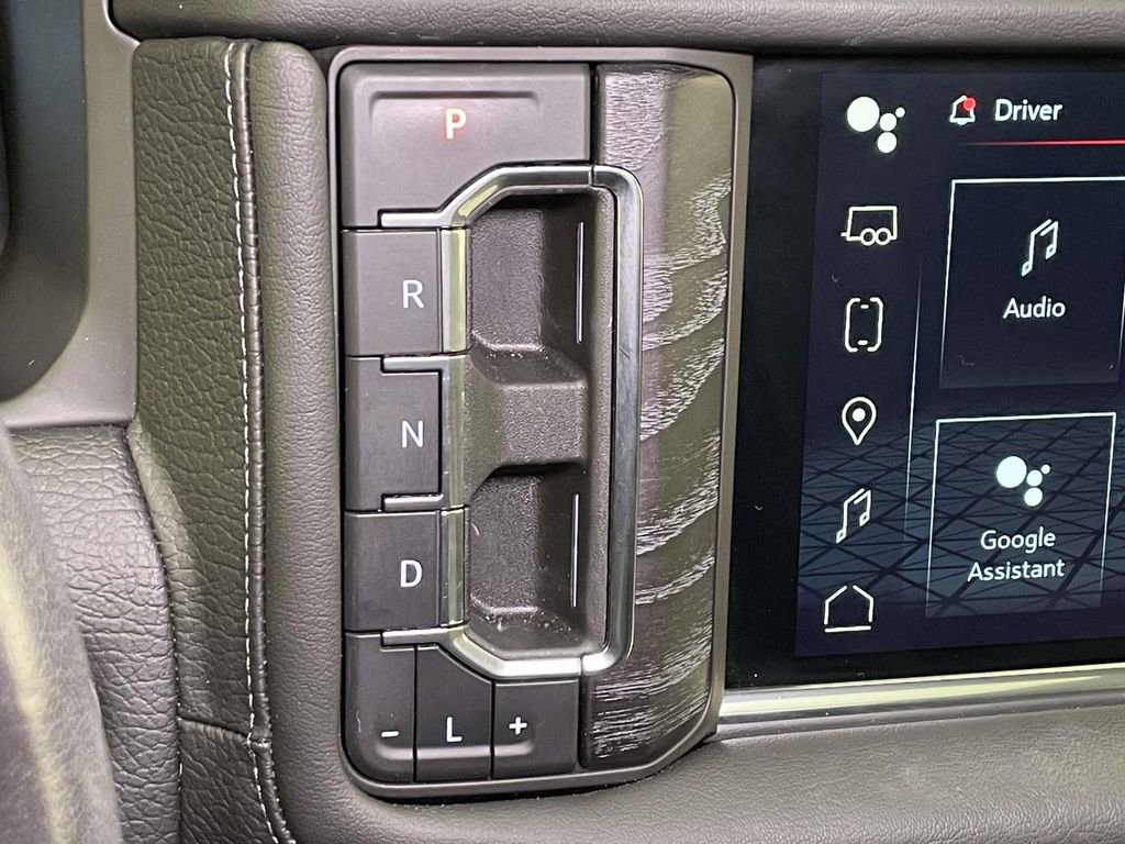 Used 2022 GMC Yukon Denali w/ Denali Premium Package image 33