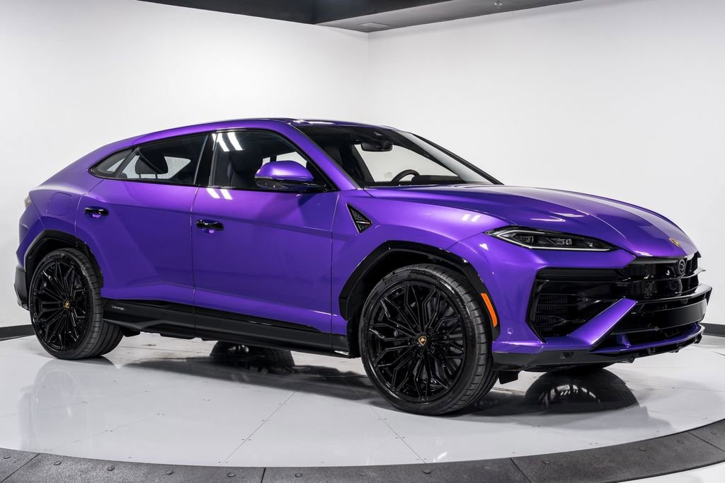 Used 2025 Lamborghini Urus SE AWD/4WD image 45