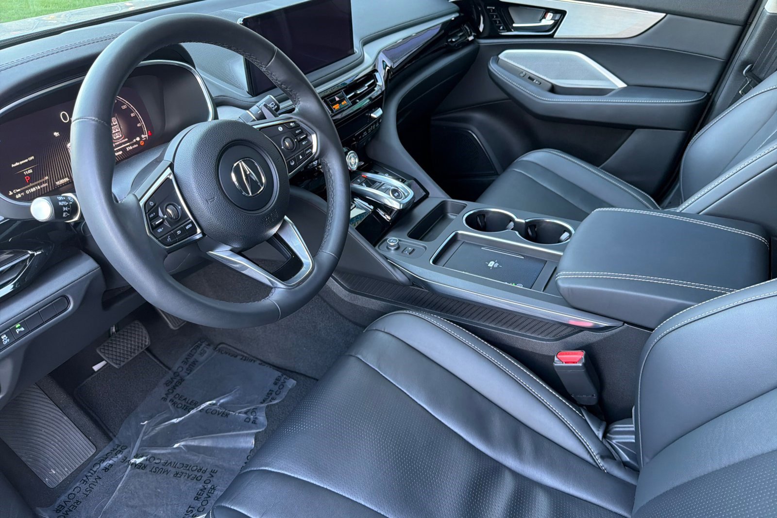 Certified 2025 Acura MDX SH-AWD w/ Technology Package image 11