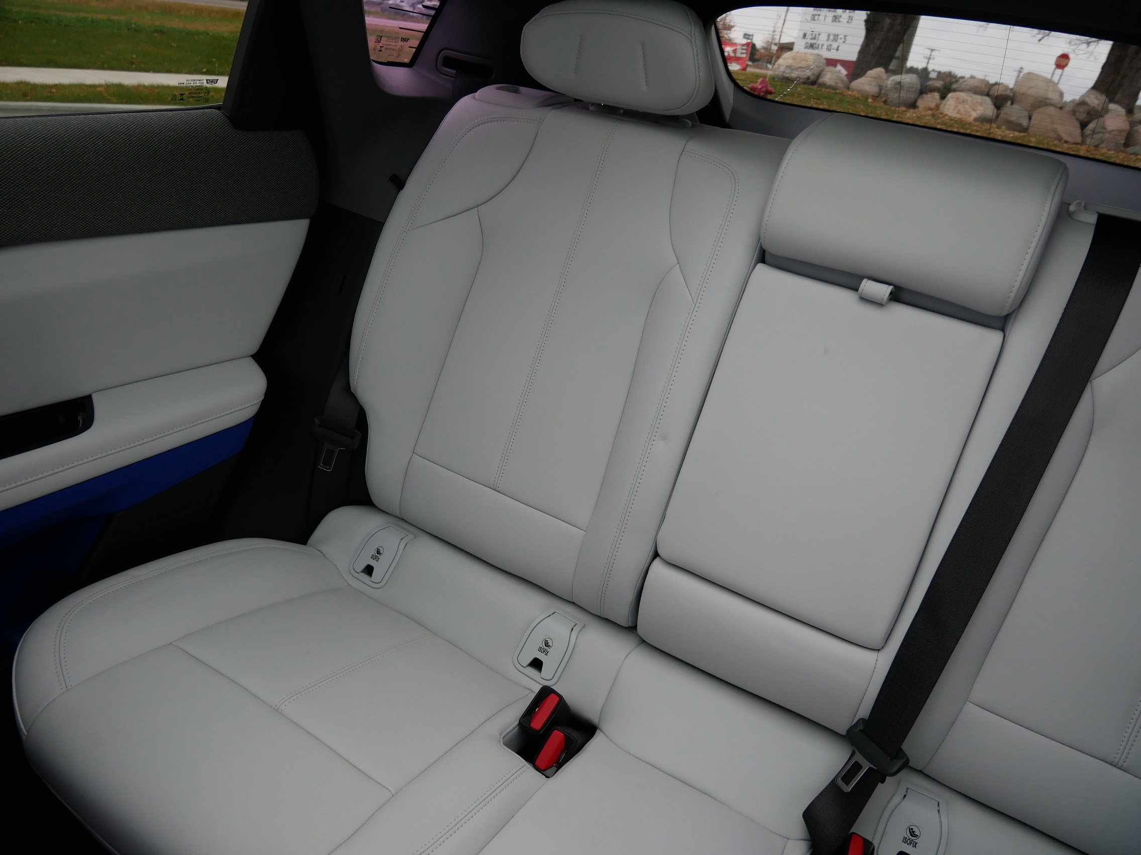 New 2026 Cadillac Optiq Luxury 1 w/ LPO, Floor Liner Package image 10