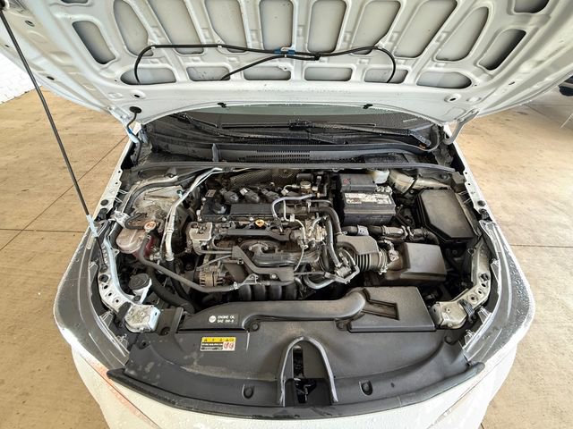 Used 2025 Toyota Corolla LE image 20