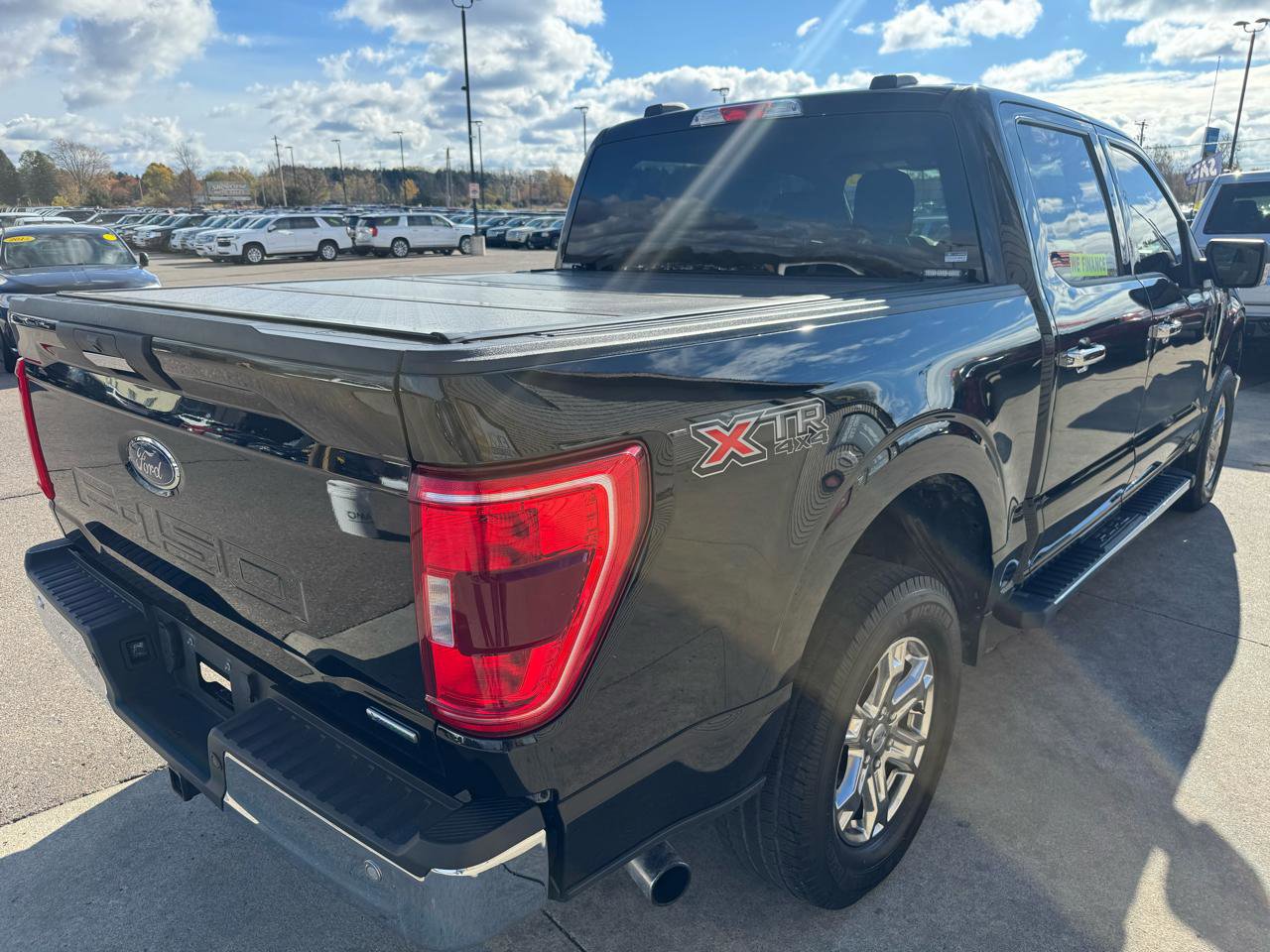Used 2021 Ford F150 XLT w/ Equipment Group 301A Mid image 5