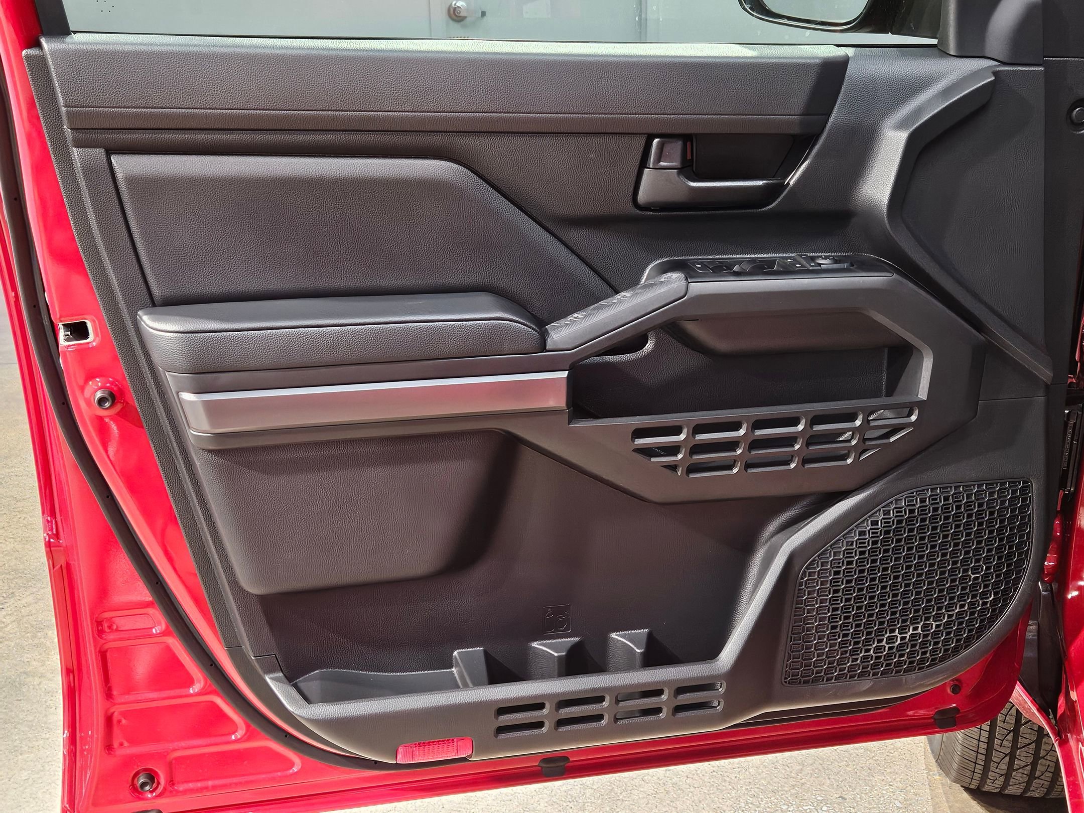 New 2026 Toyota Tacoma SR5 image 11