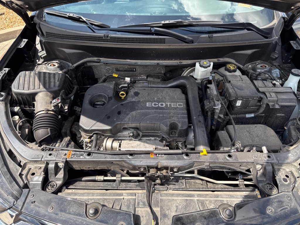 Used 2022 Chevrolet Equinox Premier FWD image 22