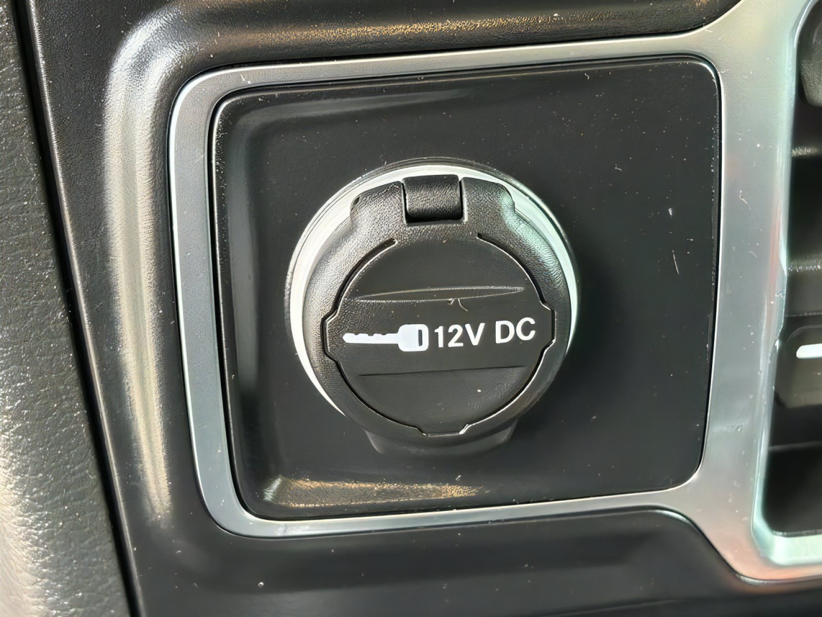 Used 2022 Jeep Gladiator Sport AWD/4WD image 28