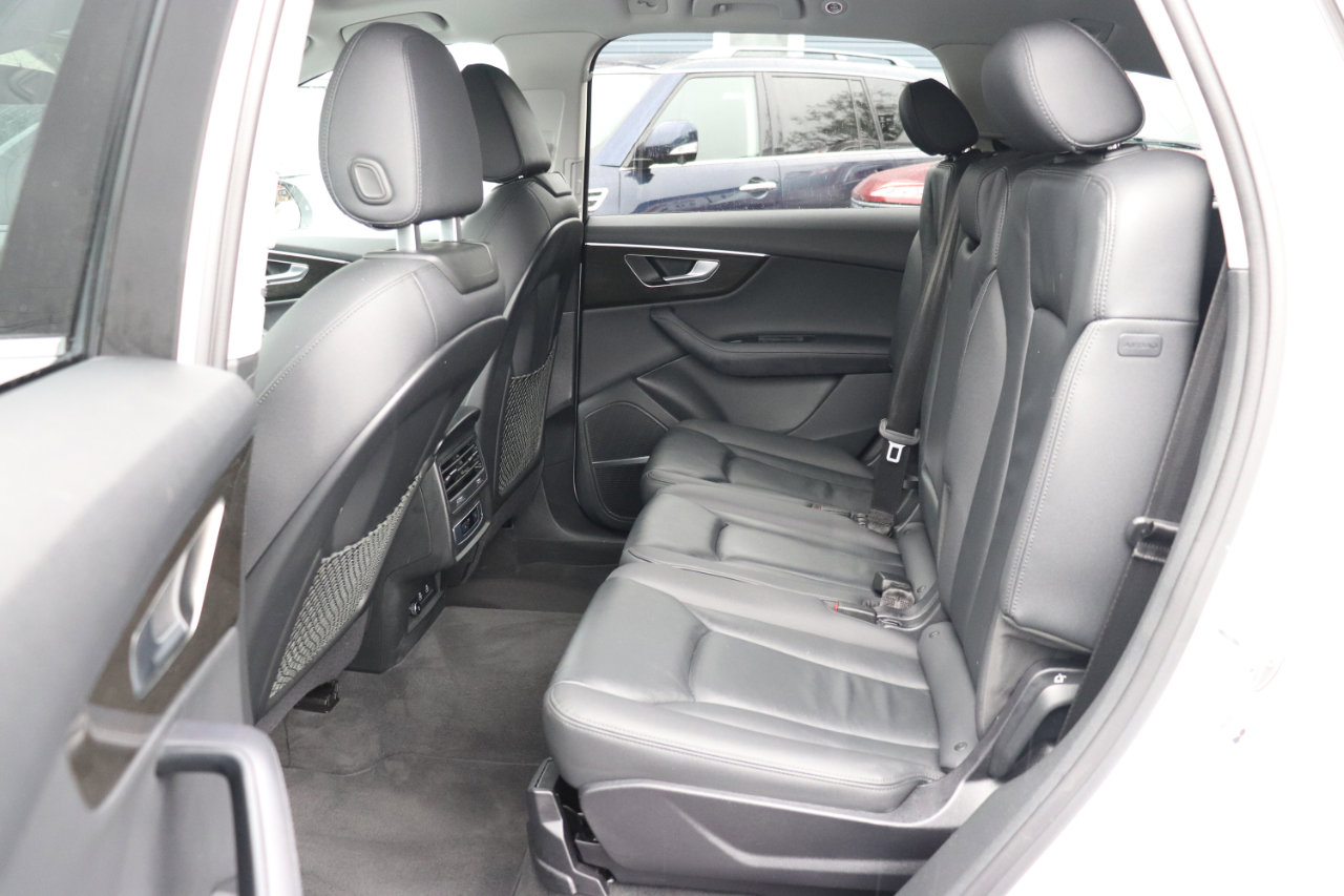 Used 2024 Audi Q7 2.0T Premium Plus image 12