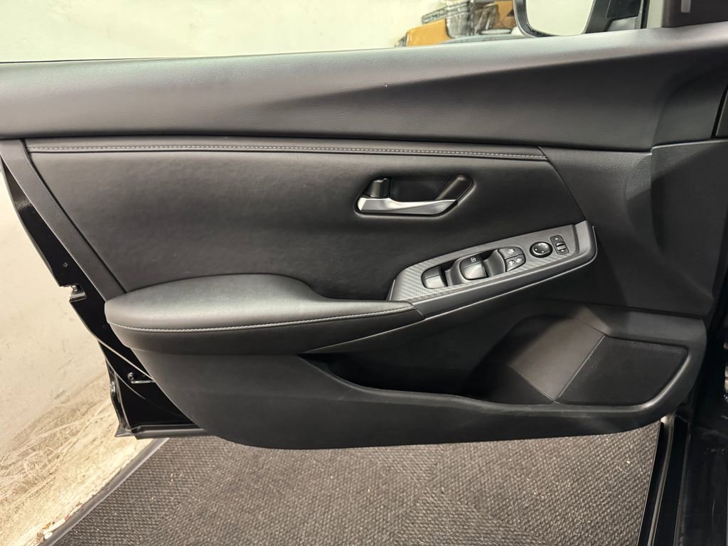 Used 2024 Nissan Sentra SV image 14