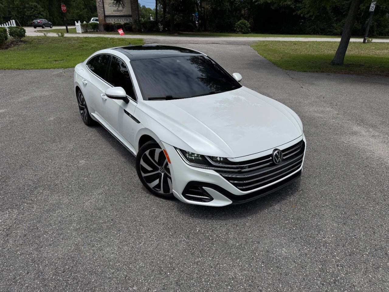 Used 2021 Volkswagen Arteon SEL FWD image 40
