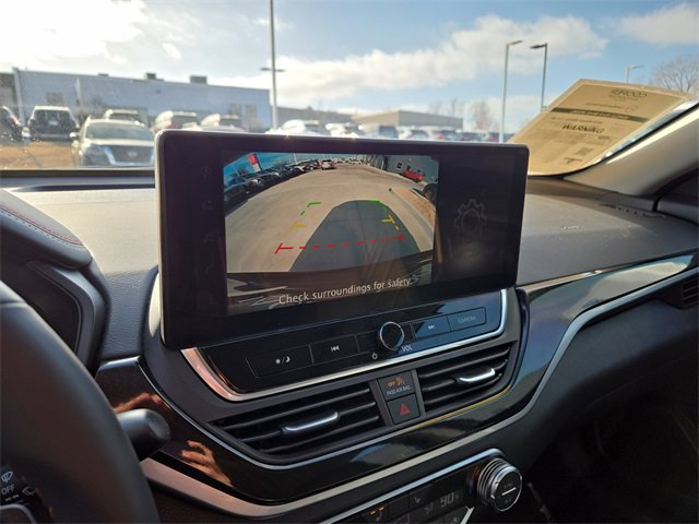 Certified 2025 Nissan Altima 2.5 SR w/ SR Premium Package image 26