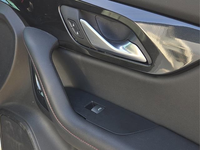 Used 2022 Chevrolet Blazer RS w/ Enhanced Convenience Package image 13