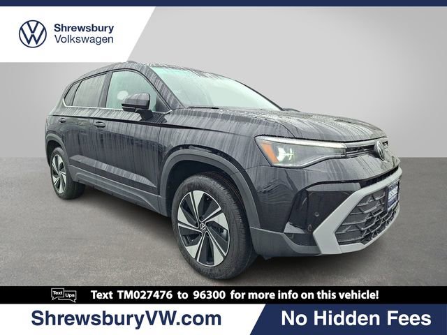 New 2026 Volkswagen Taos SE image 1