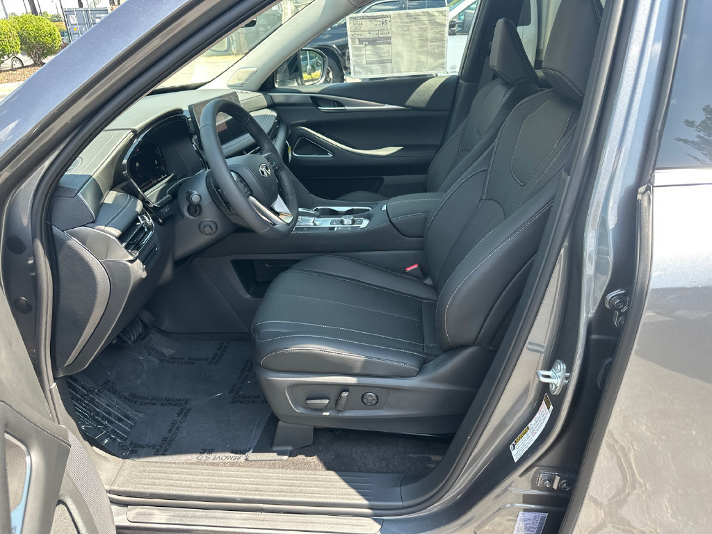 New 2027 INFINITI QX60 Luxe w/ Cargo Package FWD image 9
