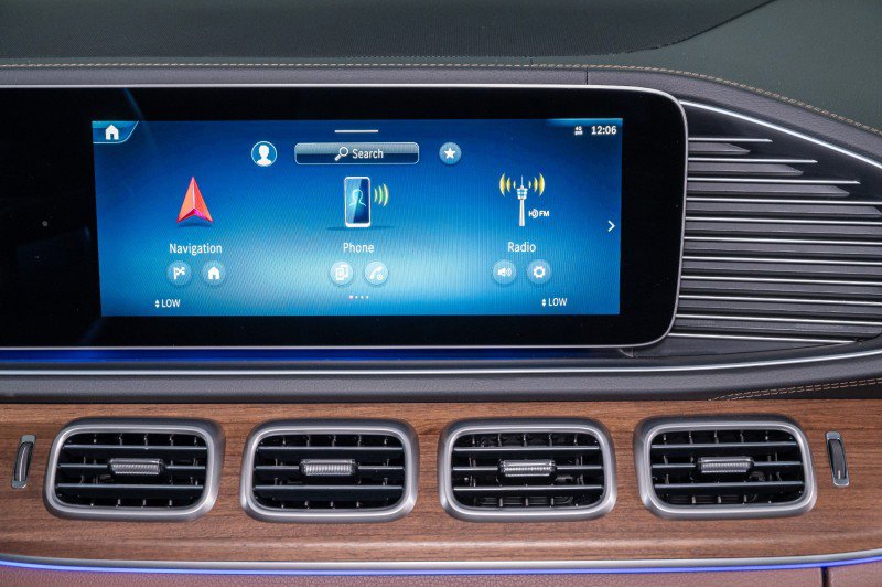 New 2026 Mercedes-Benz GLS 450 4MATIC image 18