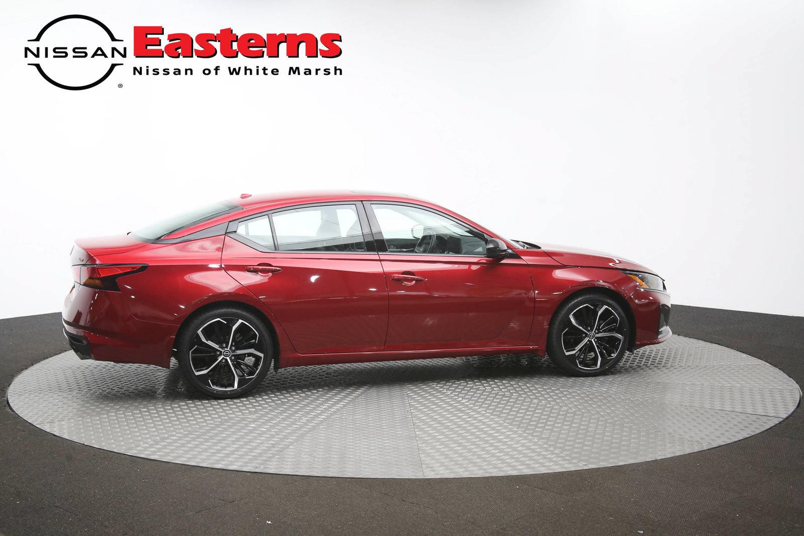 Used 2024 Nissan Altima 2.5 SR w/ SR Premium Package FWD image 43