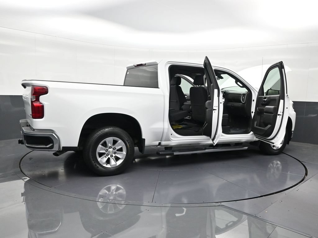 Used 2022 Chevrolet Silverado 1500 LT RWD image 31