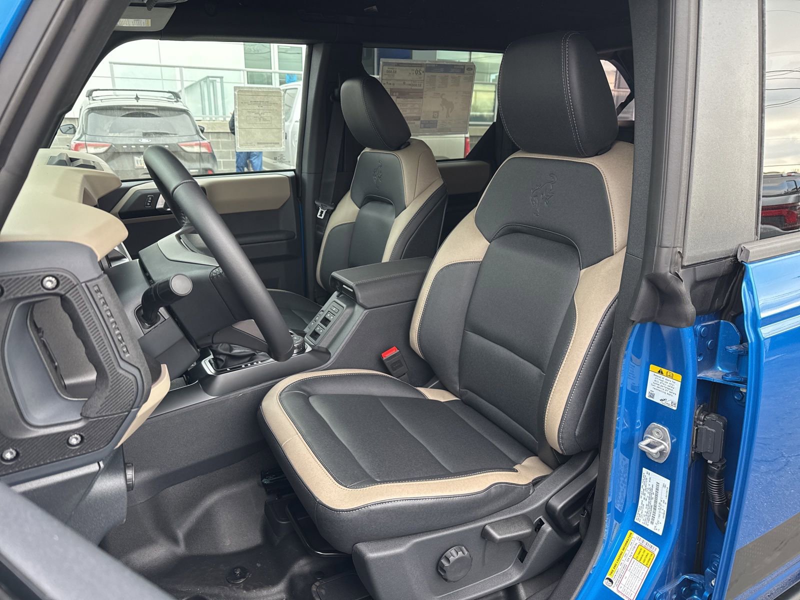 New 2025 Ford Bronco Big Bend w/ Black Diamond Package image 2