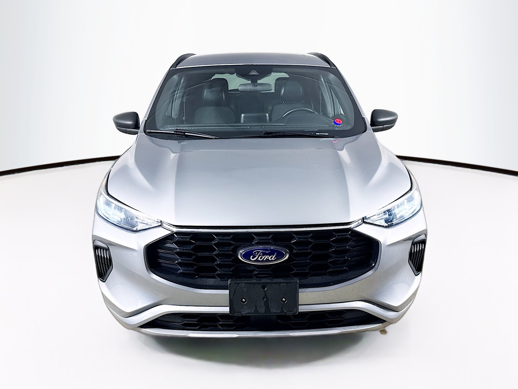 Used 2023 Ford Escape ST-Line AWD/4WD image 3