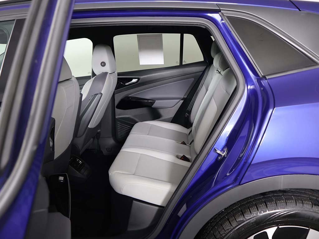 Used 2021 Volkswagen ID.4 Pro S image 32