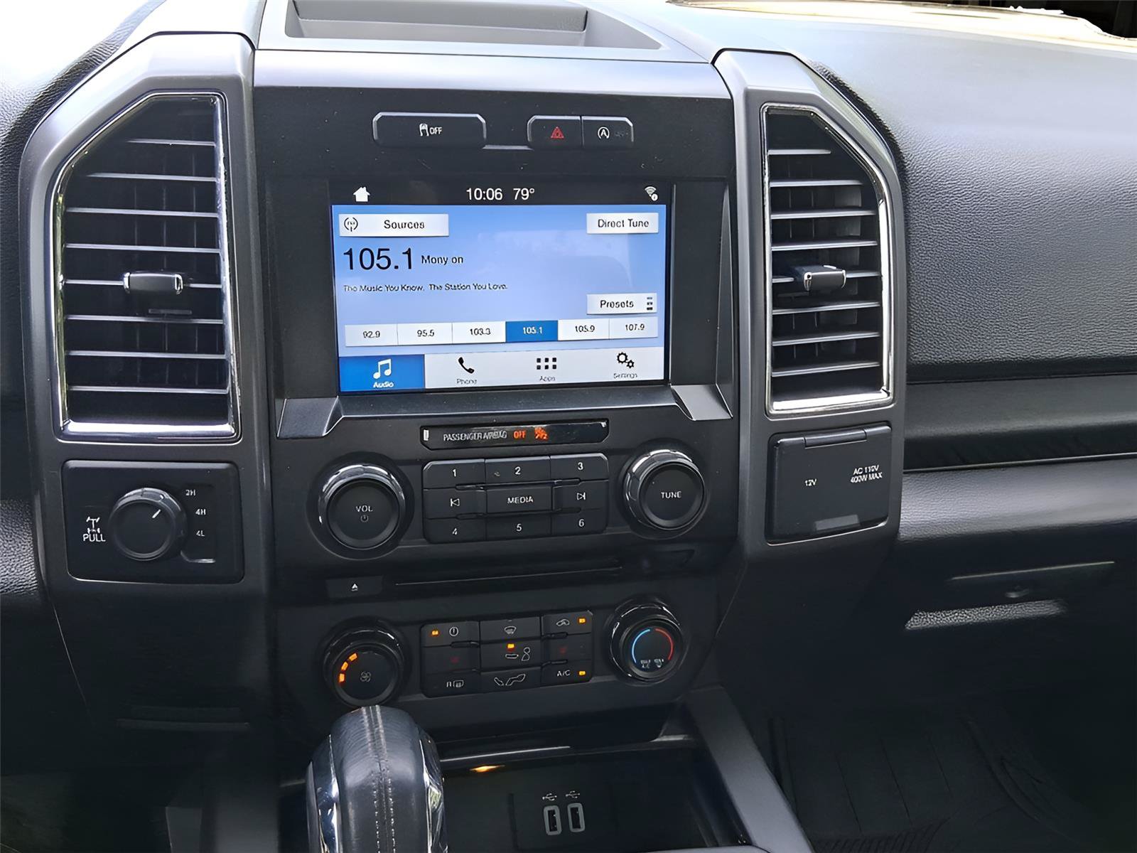 Used 2016 Ford F150 XLT w/ Equipment Group 302A Luxury AWD/4WD image 19